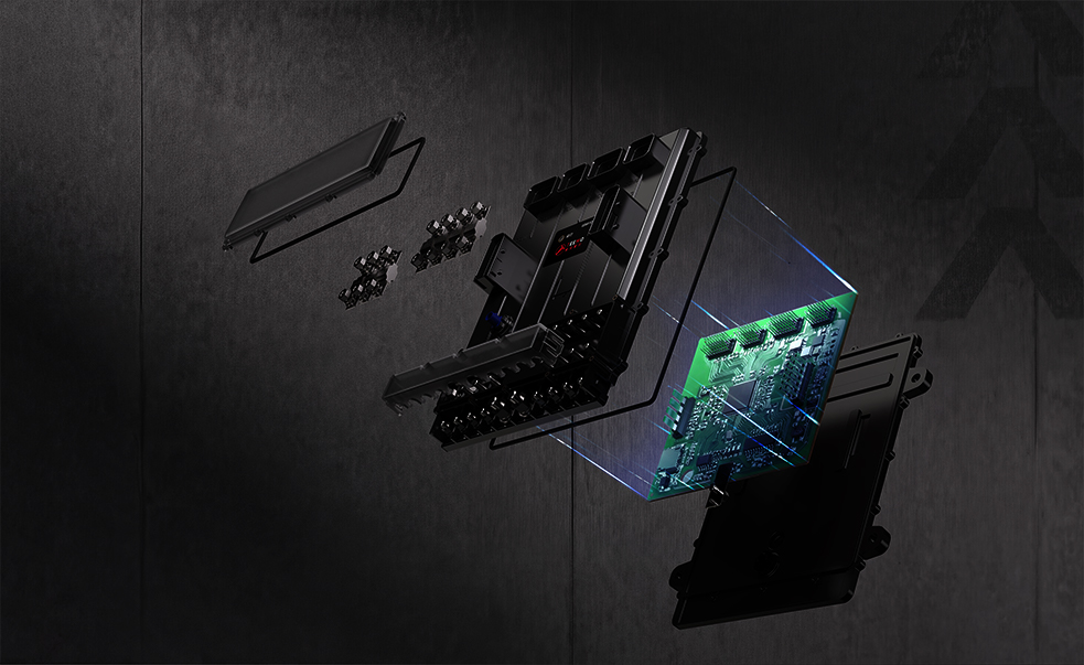 <p style="color: #e3e3e3;text-align: left;font-size: 24px;">CCU底盘域控制平台</p>